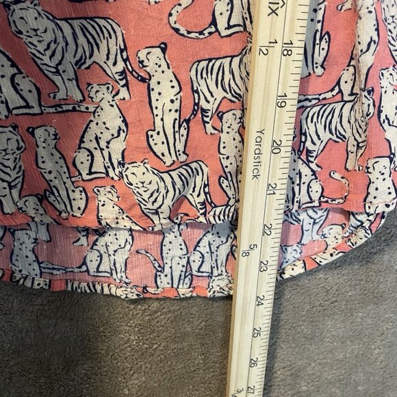 Democracy Blouse Women's Medium Tiger Pink Split Neck 3/4 Sleeve Shirt Top - Picture 7 of 7